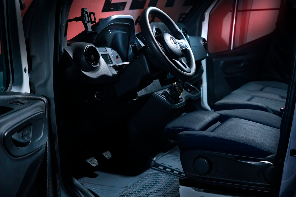 PRE226_APC MaxPRO zdj6.webp