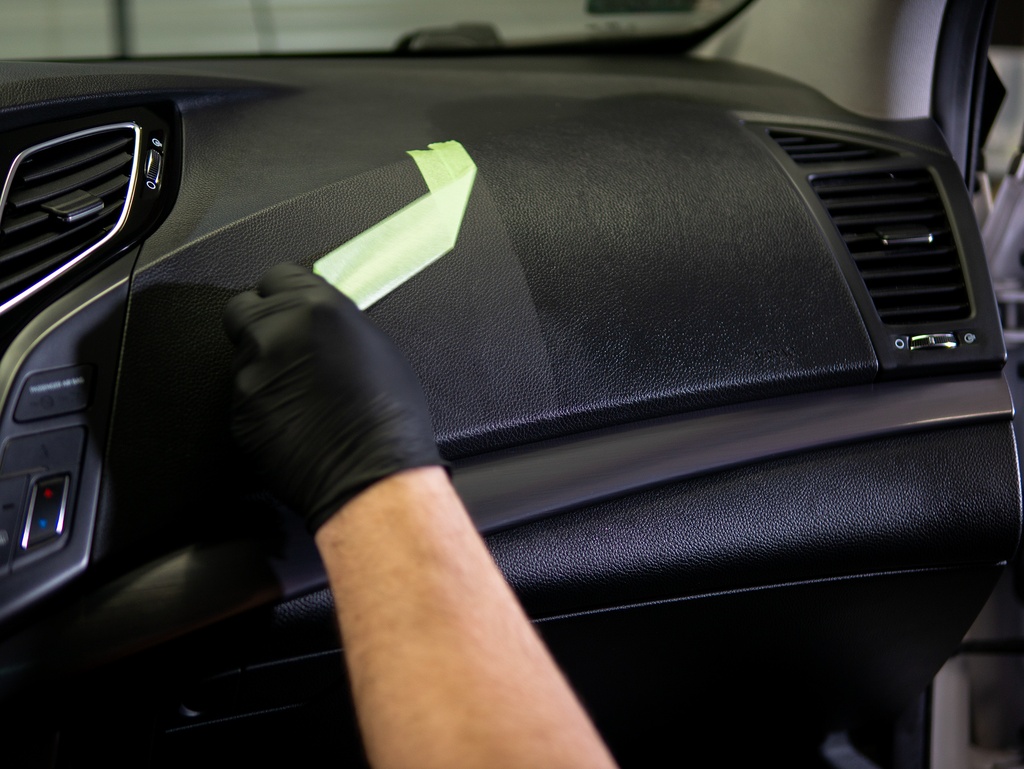ED096_uv-protection (3)-1920x1441.jpg